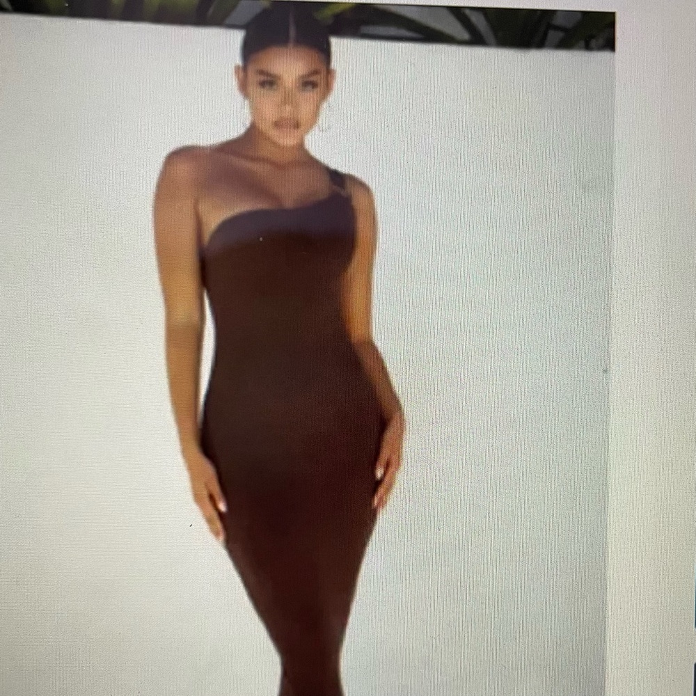 Fashion Nova Emma Bodycon Snatched Midi Dress—Chocolate